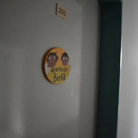 Apartment Bertik Třeboň Esterno foto